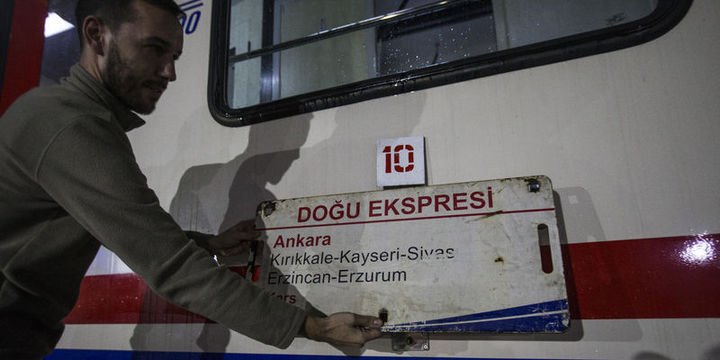 Seyahat için üç ayda 17,8 milyar lira harcandı