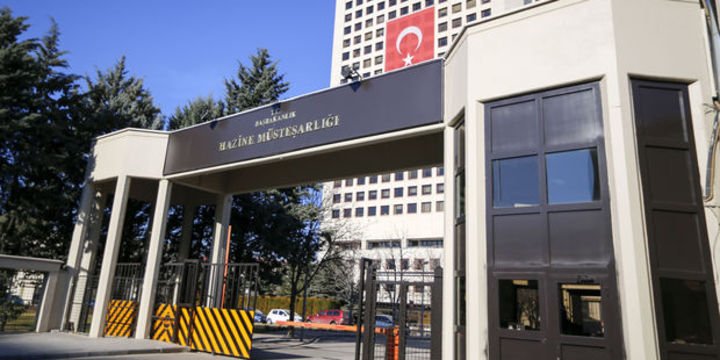 Hazine 8,5 milyar lira borçlandı
