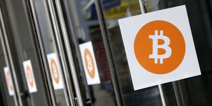 Bitcoin 11 bin doları aştı