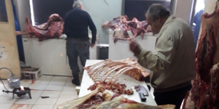 Kaçak kesim 2 ton et, 3 ton sakatata el konuldu