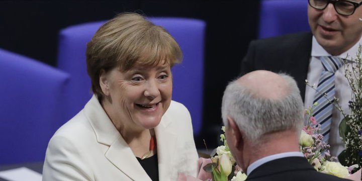 Merkel 4. kez Almanya Başbakanı
