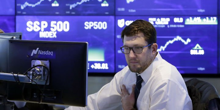 S&P 500 Endeksi 200 günlük hareketli ortalamasının altına düştü