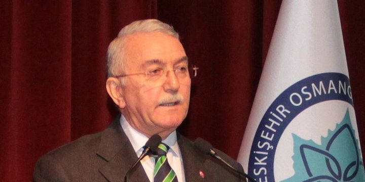 Osmangazi Üniversitesi Rektörü istifa etti