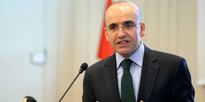 "Türkiye 350 milyar liralık bir kaynağı yenilenebilir enerjiye kanalize etmeli"
