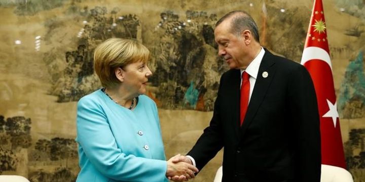 Cumhurbaşkanı Erdoğan Merkel ile telefonda görüştü