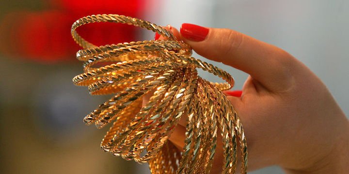 Altının gramı güne düşüşle başladı