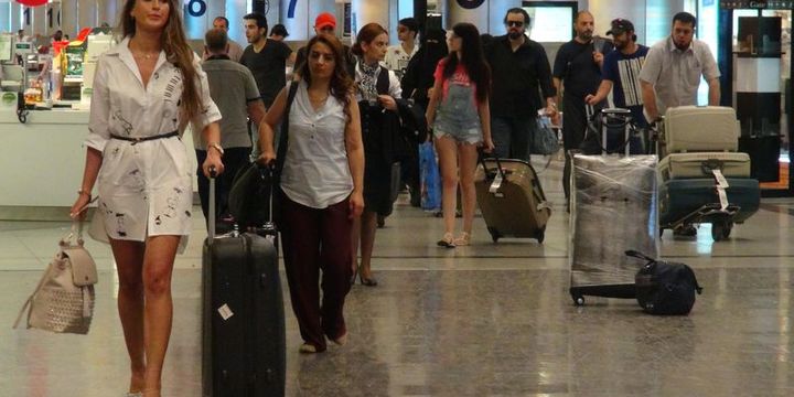 Yabancı turist sayısı Ocak-Nisan döneminde yüzde 32 arttı