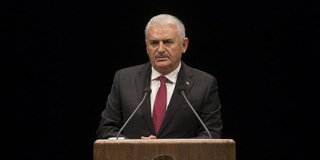 Başbakan'dan derecelendirme kuruluşlarına eleştiri