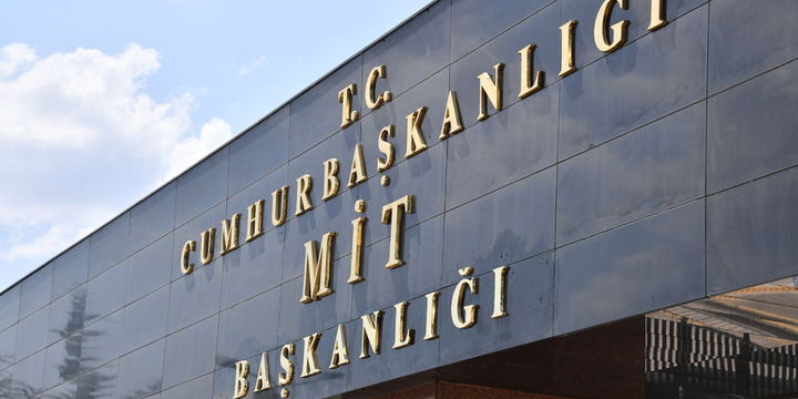"MİT Müsteşarlığı" yazısı, "MİT Başkanlığı" olarak değiştirildi