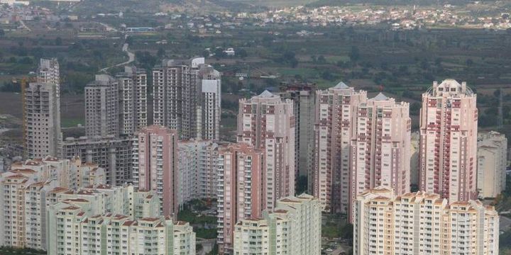 "Kamu yatırımları ile kentsel dönüşüm inşaat sektörünü büyütecek"